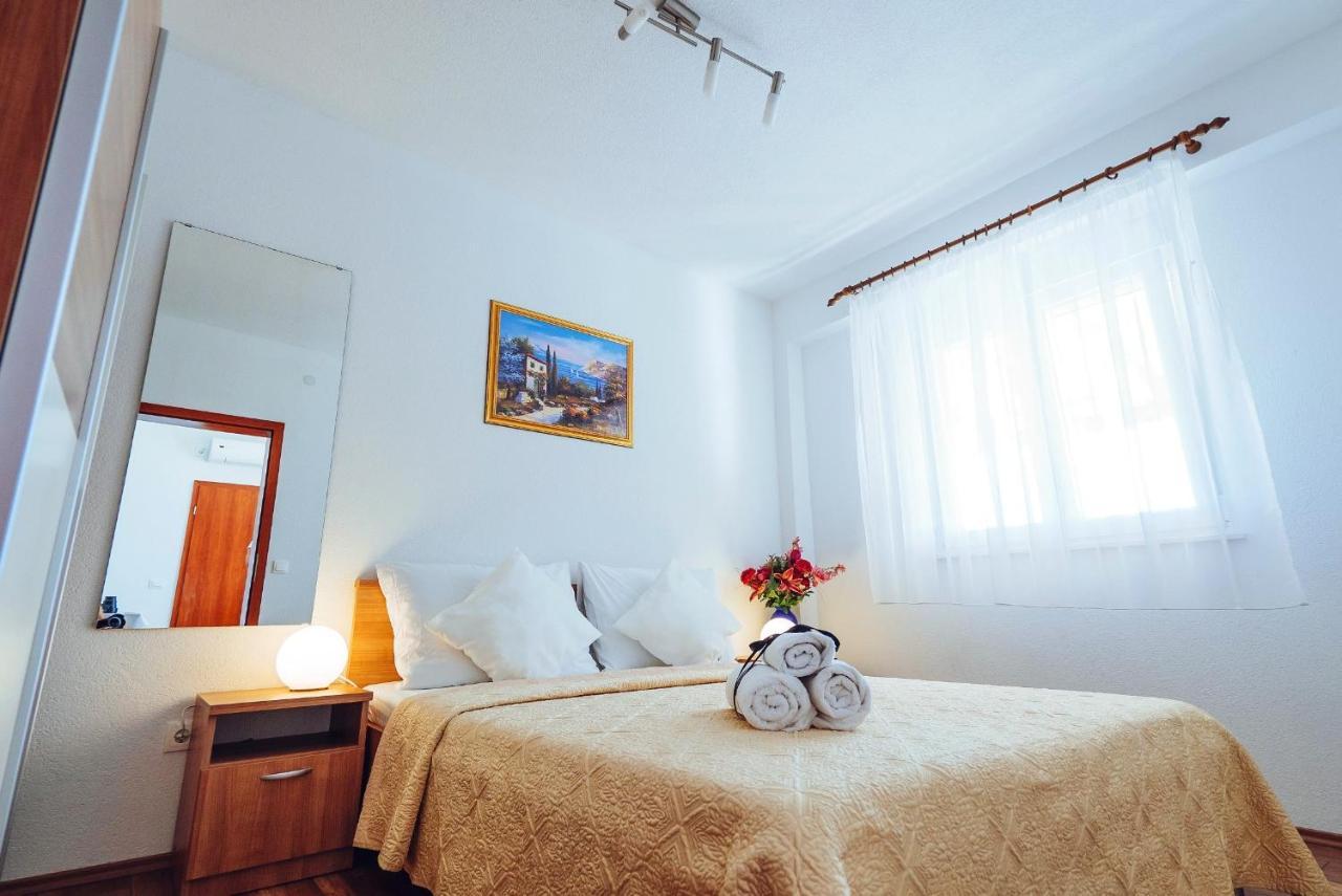 Apartmani Simundic Трогір Екстер'єр фото